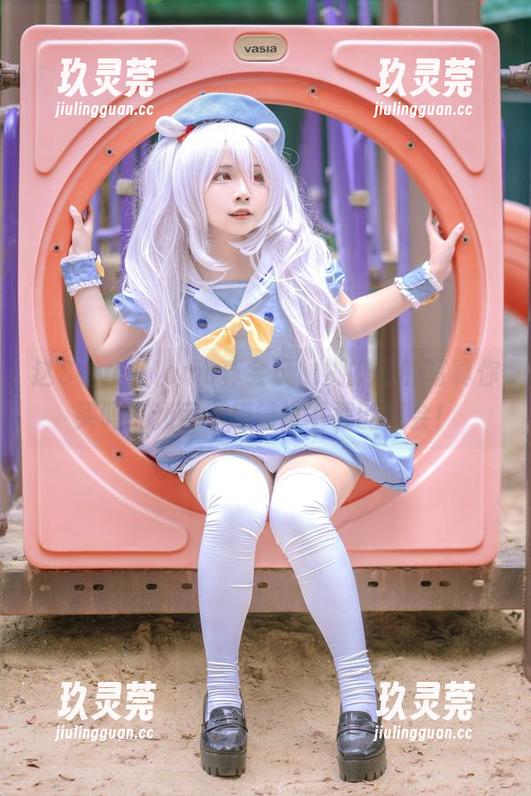 这Sayo Momo真会玩，蝴蝶忍的写真你买吗？我可不想错过下载的机会！